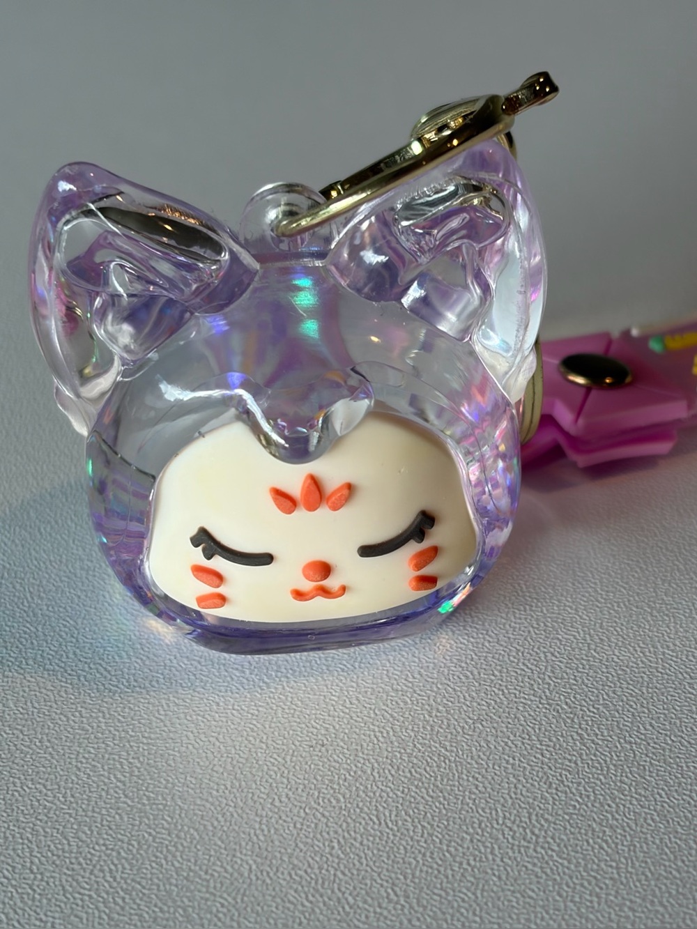 Kawaii Wristlet Keychain with Charm, Cute Glitter Floating Cat Liquid Shaker Key - Picture 1 of 8